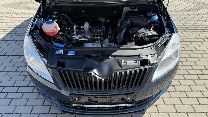 Škoda Fabia (2012) 1.2TSi*63kW*COOL-EDITION*1.MAJ - fotka 18 z 25