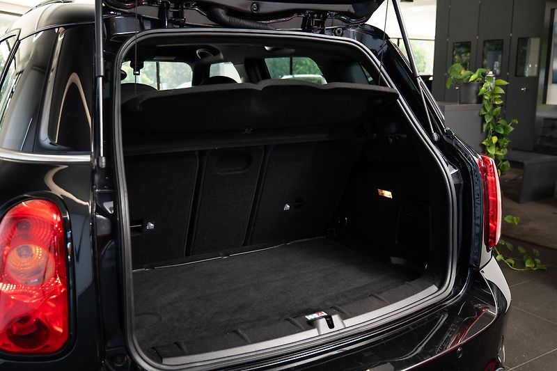 Mini Cooper S 4ALL - fotka 16 z 19