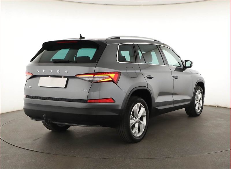 Škoda Kodiaq (2023) 2.0 TDI - fotka 5 z 27
