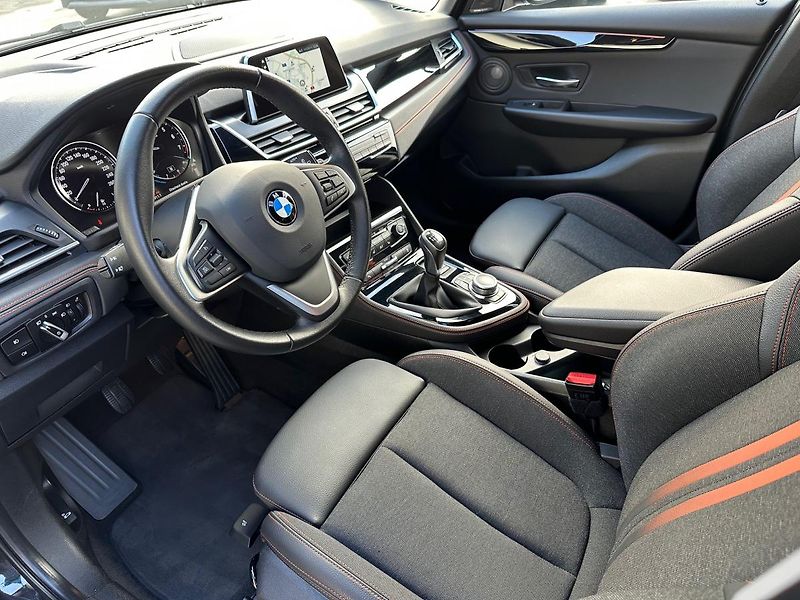 BMW Řada 2 (2019) 216i Gran Tourer - CZ - DPH - fotka 9 z 26