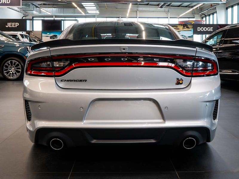 Dodge Charger (2023) 6.4 Scat Pack Widebody 6.4 V8 - fotka 4 z 35
