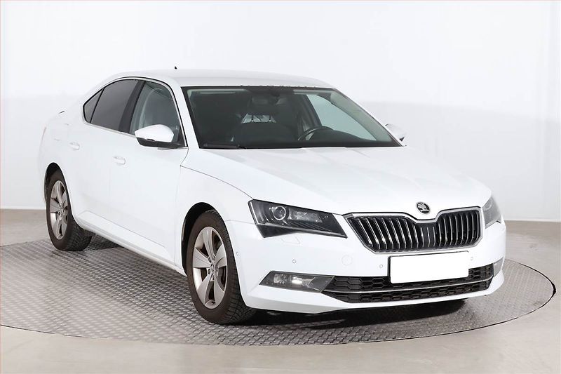 Škoda Superb (2015) 2.0 TDI, Automat, Bi-Xenony - fotografie inzerátu