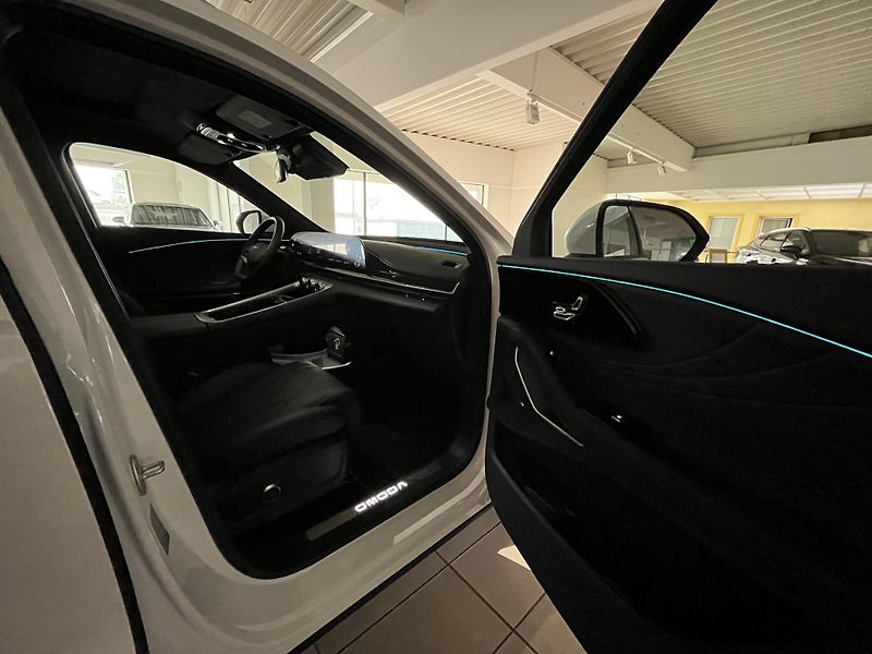 Omoda 9 (2025) PHEV  - fotka 10 z 13