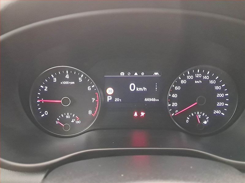 Kia Sportage (2021) GT Line 1.6 T-GDI - fotka 11 z 24