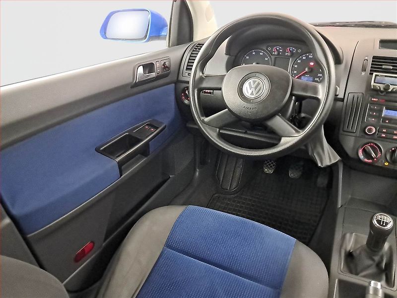 Volkswagen Polo (2005) 1.2, po STK, jezdí výborně - fotka 7 z 14
