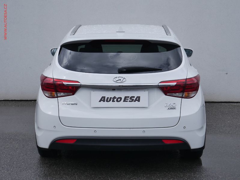 Hyundai i40 (2015) 1.7CRDi, ČR, autoAC - fotka 5 z 23