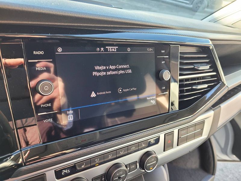 Volkswagen California (2024) Beach Tour 2.0 TDI DSG 7míst - fotka 52 z 64