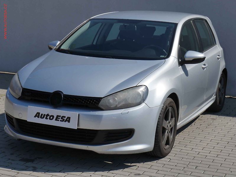 Volkswagen Golf (2012) 1.4 TSI Sport, AC, el. výbava - fotka 3 z 16