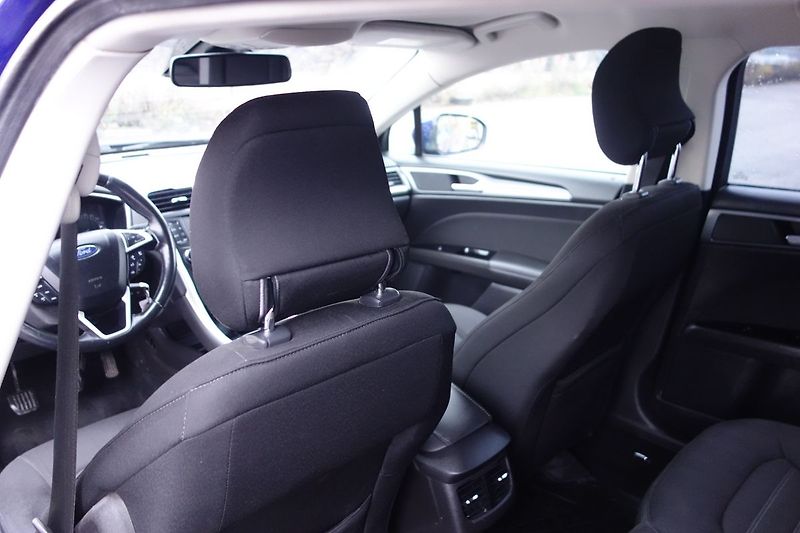 Ford Mondeo (2016) 2,0TDCi 110 kW ! Pěkný !! - fotka 13 z 26