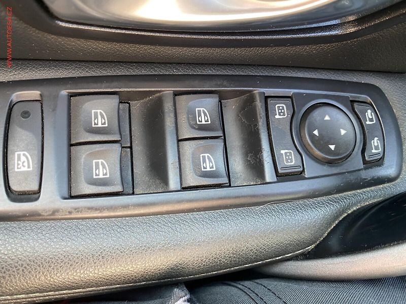 Renault Laguna (2014) 2.0dCi, ČR, AT, STK1/28 - fotka 14 z 14