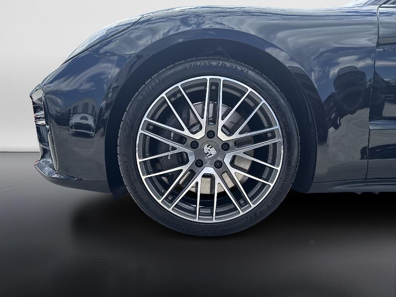 Porsche Panamera 4 E-Hybrid - fotka 9 z 28
