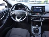 Hyundai i30 (2021) Family 1.5 T-GDI MHEV - náhled 7