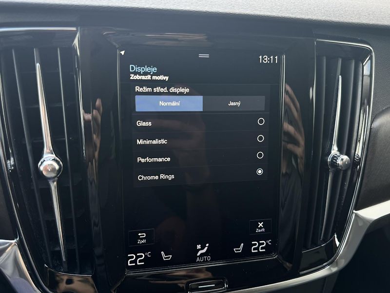 Volvo V90 CC D4 AWD/TZ/pneu REZERVACE - fotka 41 z 50