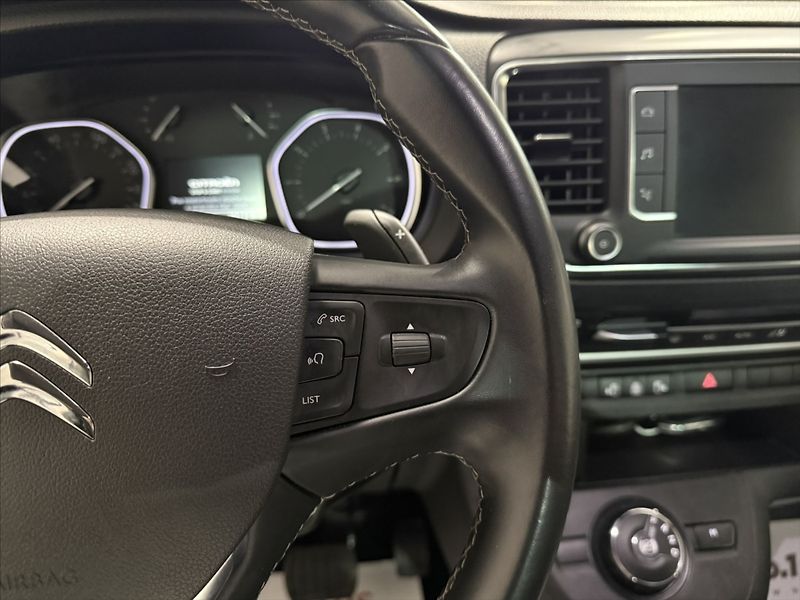 Citroën SpaceTourer 2,0   HDI SHINE PANO WEBASTO - fotka 11 z 40