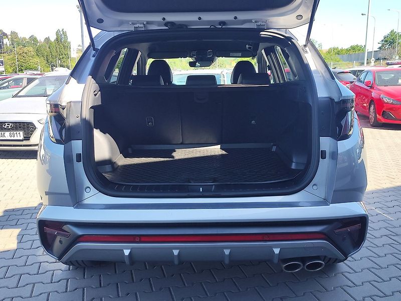 Hyundai Tucson 1.6 T-GDi/110kW N-Line - fotka 9 z 36