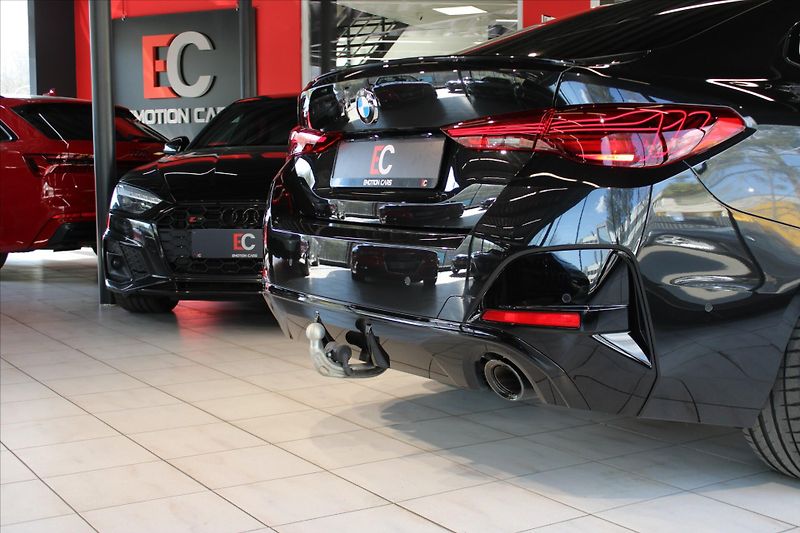BMW Řada 4 420d xDrive M Sport Pro GranCo - fotka 32 z 37