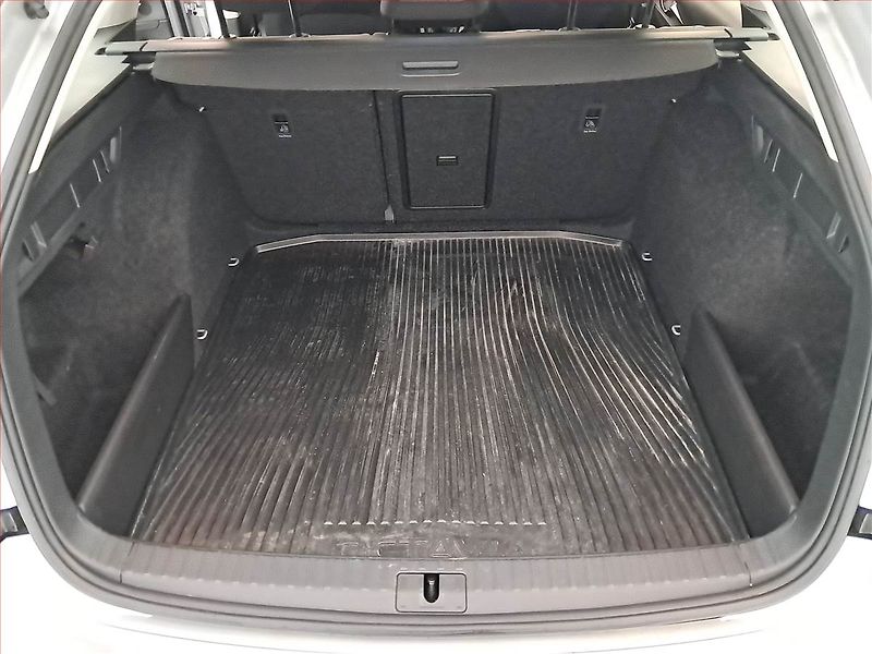Škoda Octavia (2023) Ambition 2.0 TDI, ČR,1.maj - fotka 14 z 19