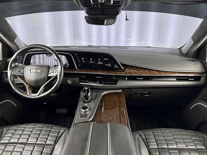 Cadillac Escalade 6.2 V8 AWD ESV SPORT PLATINUM, - fotka 10 z 40