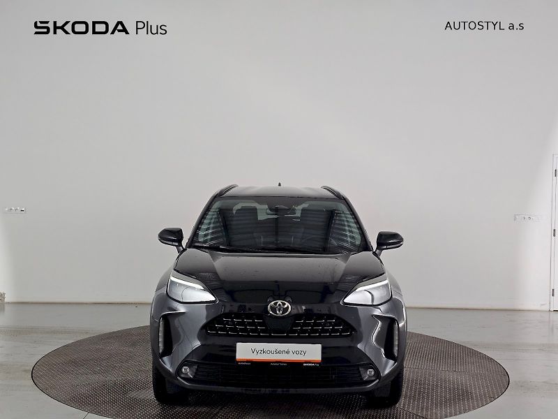 Toyota Yaris Cross (2025) 1.5HEV 130k EXECUTIVE - fotka 4 z 25