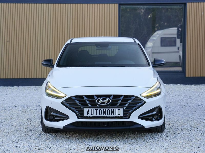 Hyundai i30 (2024) 1.5 Smart Key, LED, Záruka - fotka 17 z 21