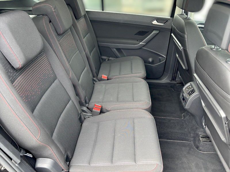 Volkswagen Touran (2017) 1.4 TSi 110kW DSG - fotka 22 z 33