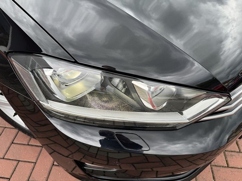 Volkswagen Golf Sportsvan (2015) 1.4TSi 92kW Xenony Navi - fotka 37 z 48