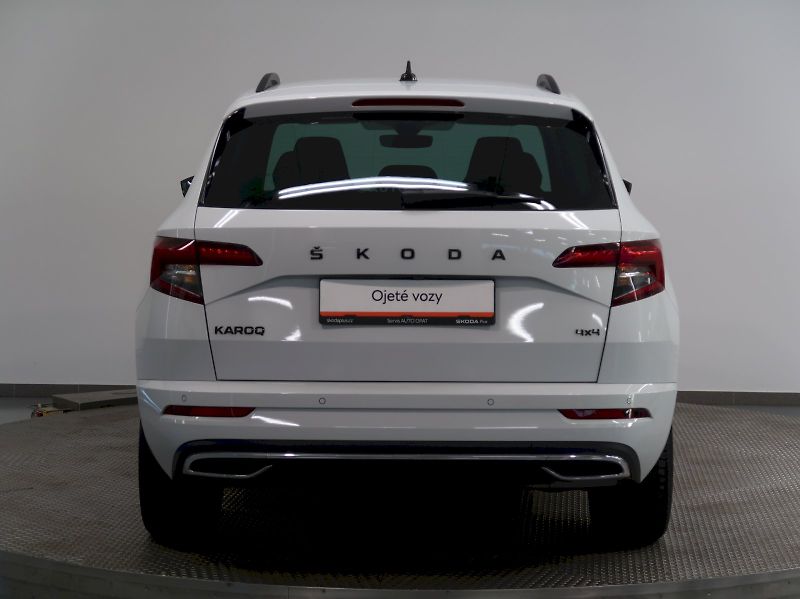 Škoda Karoq (2021) SPORTLINE 2.0TDI 110KW 4x4 DSG - fotka 9 z 43