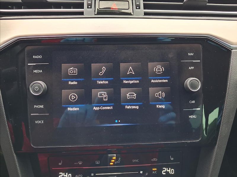 Volkswagen Passat 2,0 2.0TDi, metrix, DPH - fotka 18 z 19