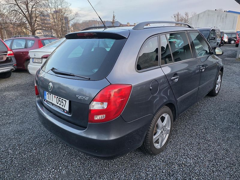 Škoda Fabia II.1.4 16V invalidní úprava TZ - fotka 4 z 35