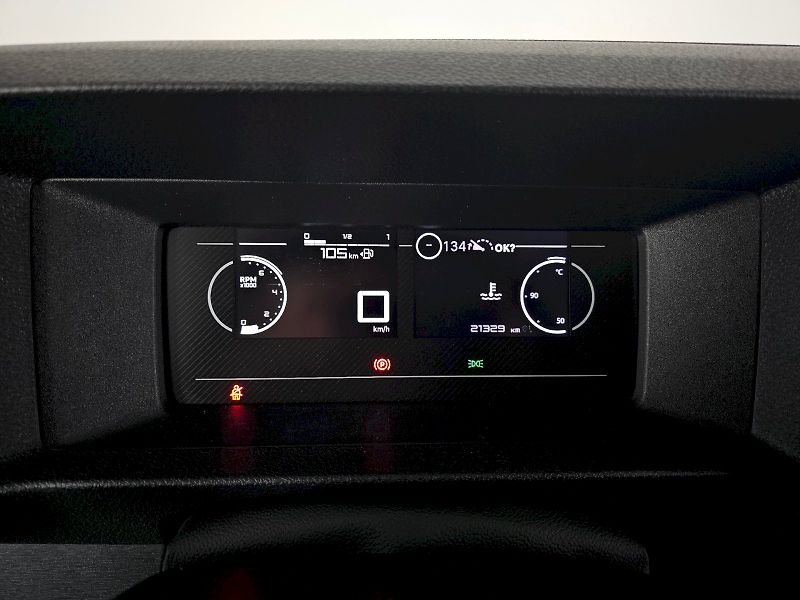 Toyota ProAce Verso (2024) 2.0D 140k L2 Combi 8 míst - fotka 14 z 27