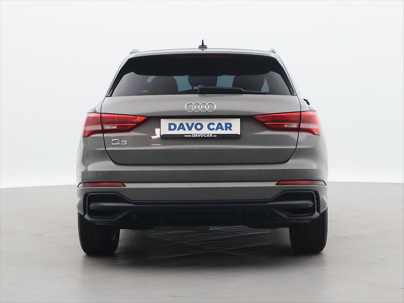 Audi Q3 2,0 35TDI  S-tronic CZ S-line - fotka 6 z 39