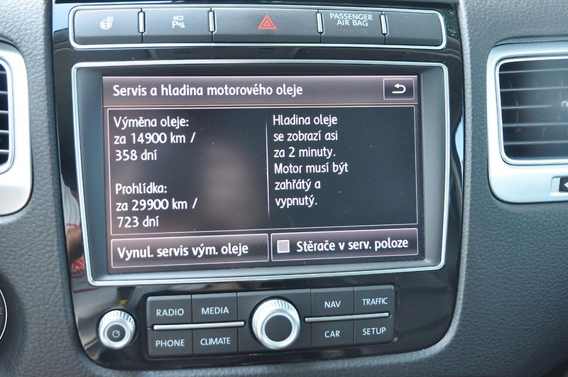 Volkswagen Touareg 3.0TDi 193kW 4x4 Automat - fotka 19 z 28