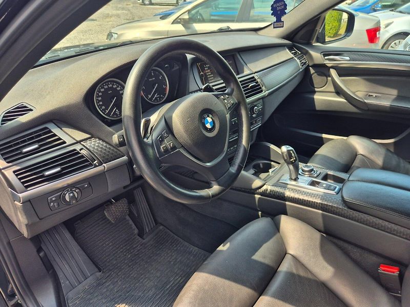BMW X6 (2013) 3.0 D XDRIVE DPH 180 Kw - fotka 19 z 34