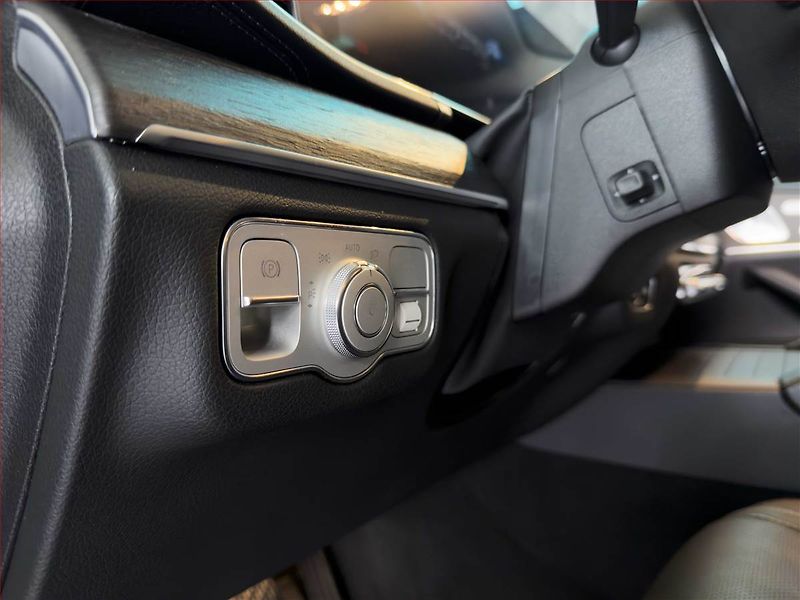 Mercedes-Benz GLS (2020) 400 d 4MATIC - fotka 14 z 25