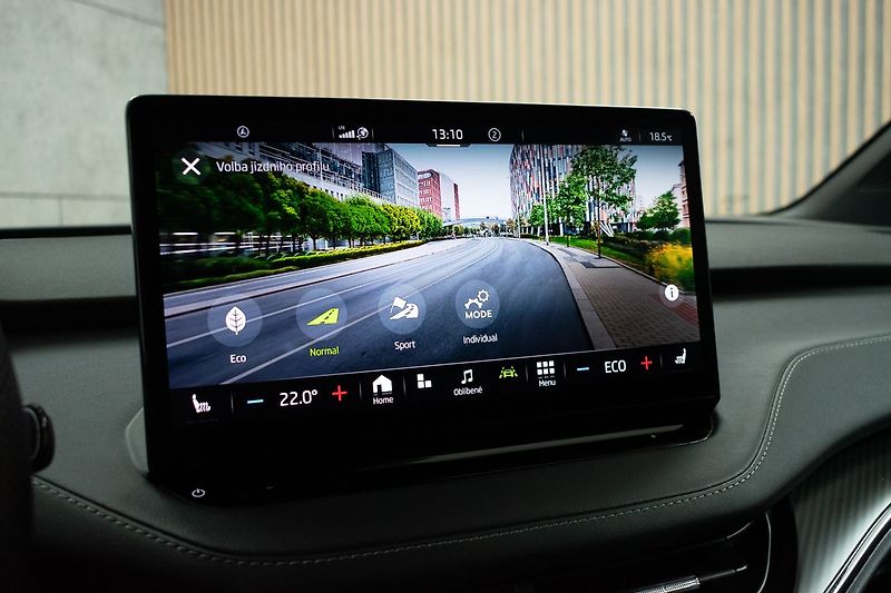 Škoda Enyaq 60 62kWh SPORTLINE*SoH-87%*DPH - fotka 29 z 40