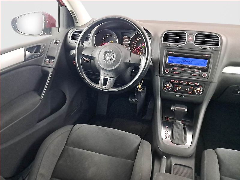 Volkswagen Golf (2009) Comfortline 1.4 TSI, Automat - fotka 7 z 15
