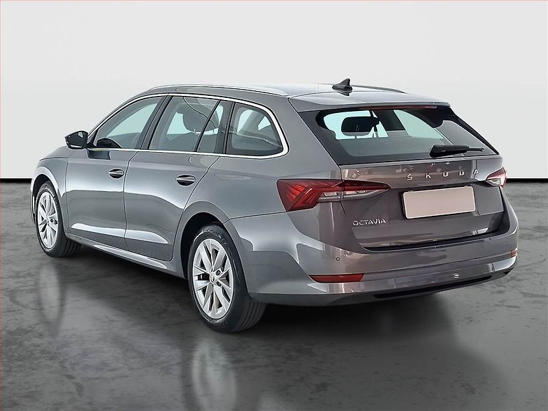 Škoda Octavia (2022) Style 2.0 TDI, ČR,1.maj - fotka 4 z 16