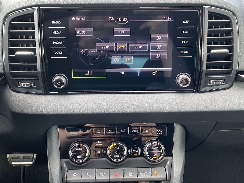 Škoda Karoq (2026) 2.0 TDI 4x4 DSG SportLine - fotka 13 z 38