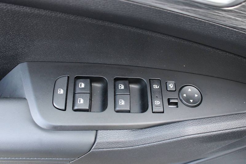 Kia Sportage (2023) 1.6 T-GDI 110kW Exlusive manuá - fotka 25 z 31