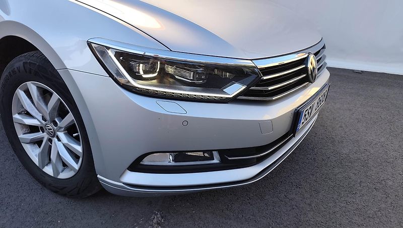 Volkswagen Passat (2019) Webasto-el.tažné-Matrix-Adapt. - fotka 6 z 37