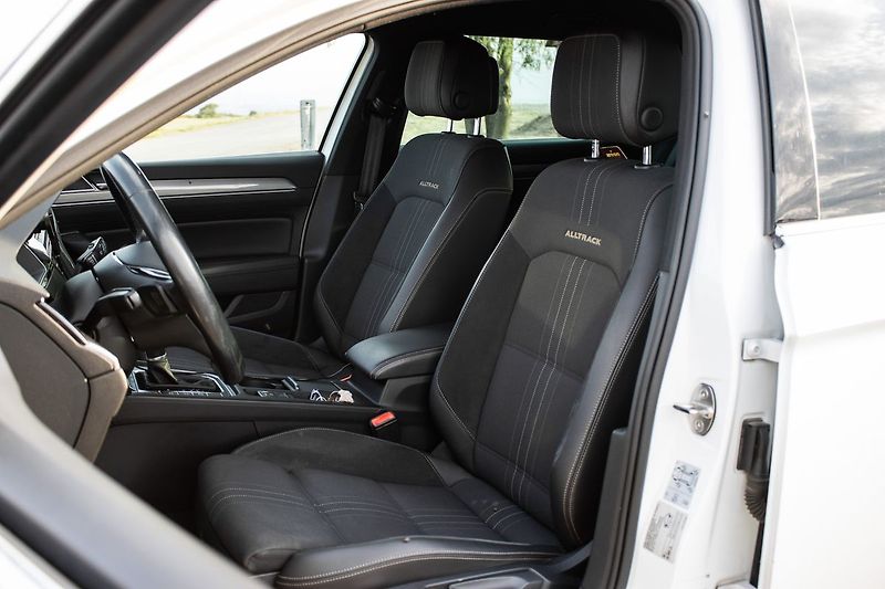 Volkswagen Passat - fotka 10 z 21