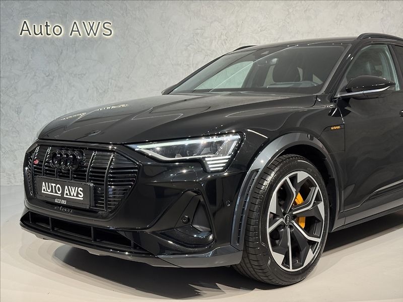 Audi e-tron S 370 Digital LED Záruka - fotka 5 z 50