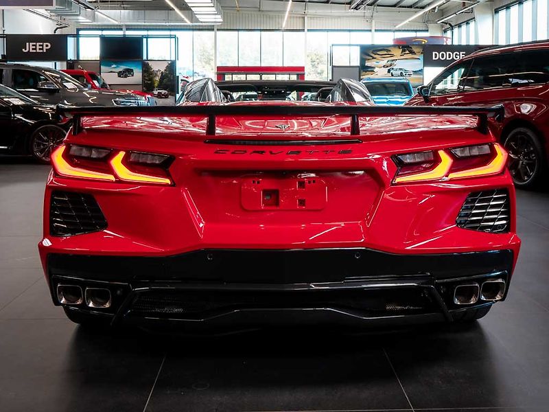 Chevrolet Corvette (2026) 6.2 Cabrio 3LT Z51 Facelift - fotka 6 z 44