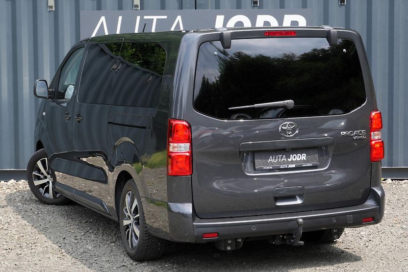 Toyota ProAce Verso 2.0d 130 kW, L2, VIP, Tažné - fotka 6 z 44