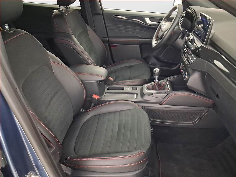 Ford Kuga (2021) ST-Line X 1.5 EcoBoost - fotka 9 z 22