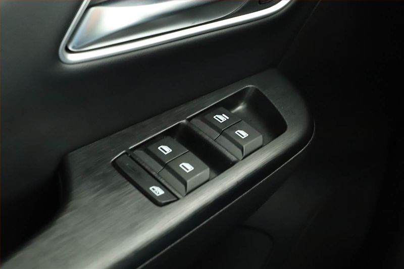 MG ZS (2026) 1.5 i, Elegance, Navigace - fotka 10 z 16