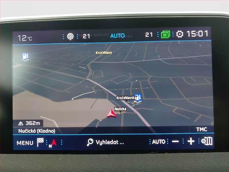 Peugeot 5008 (2018) 1.5 BlueHDi, 7 míst, Kůže - fotka 21 z 22