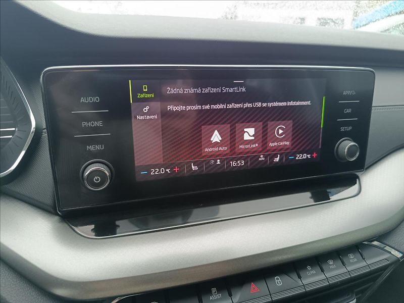 Škoda Octavia 2,0 TDi DSG Ambition - fotka 15 z 22