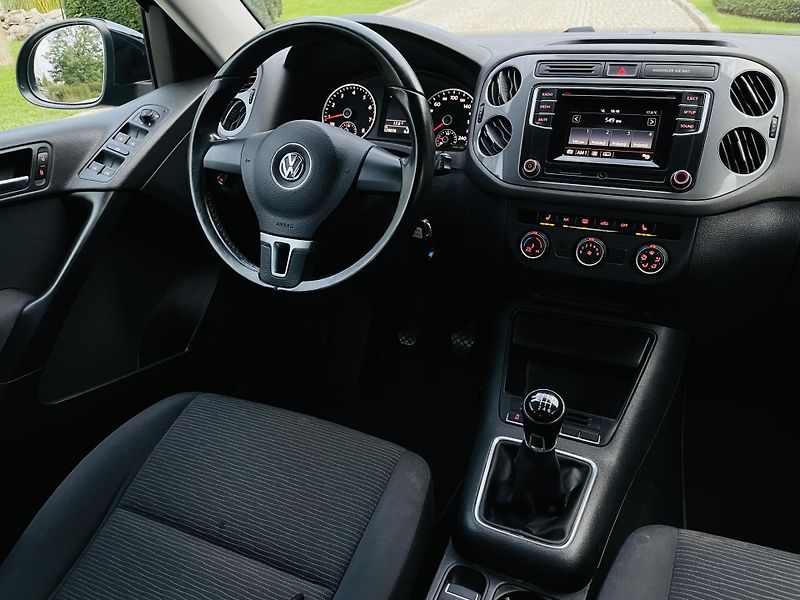 Volkswagen Tiguan 1.4TSI MANUÁL VÝHŘEV SERVISKA - fotka 23 z 39