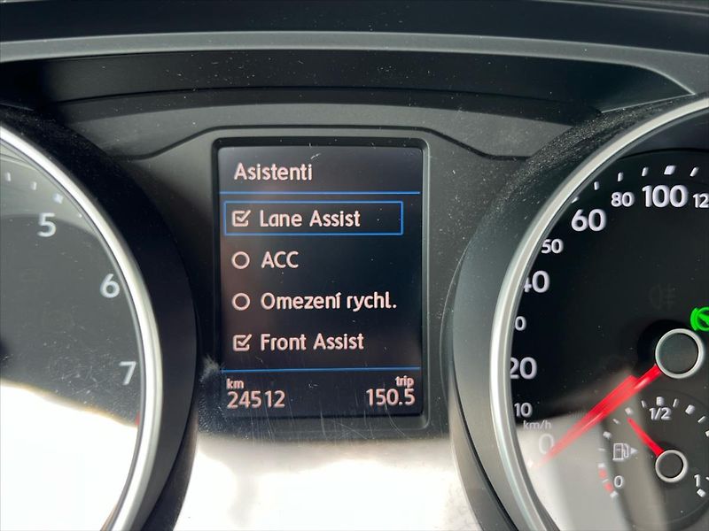 Volkswagen Tiguan 1,5 TSi 110kW 7DSG LIFE - fotka 25 z 28